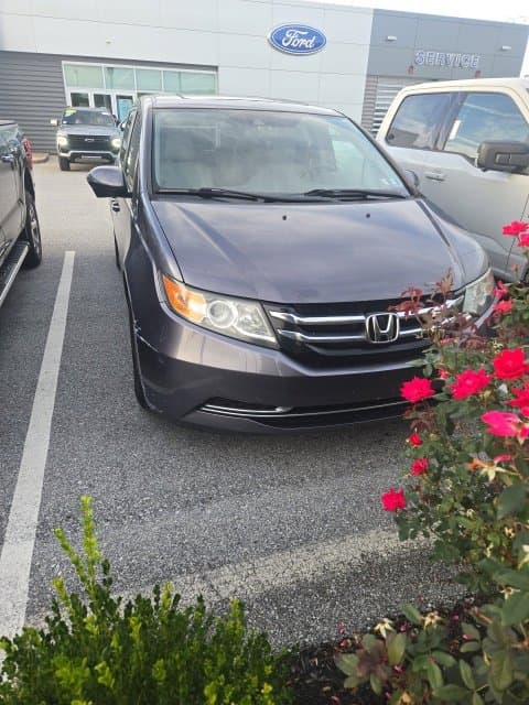 2015 Honda Odyssey EX-L — photo 1 of 8