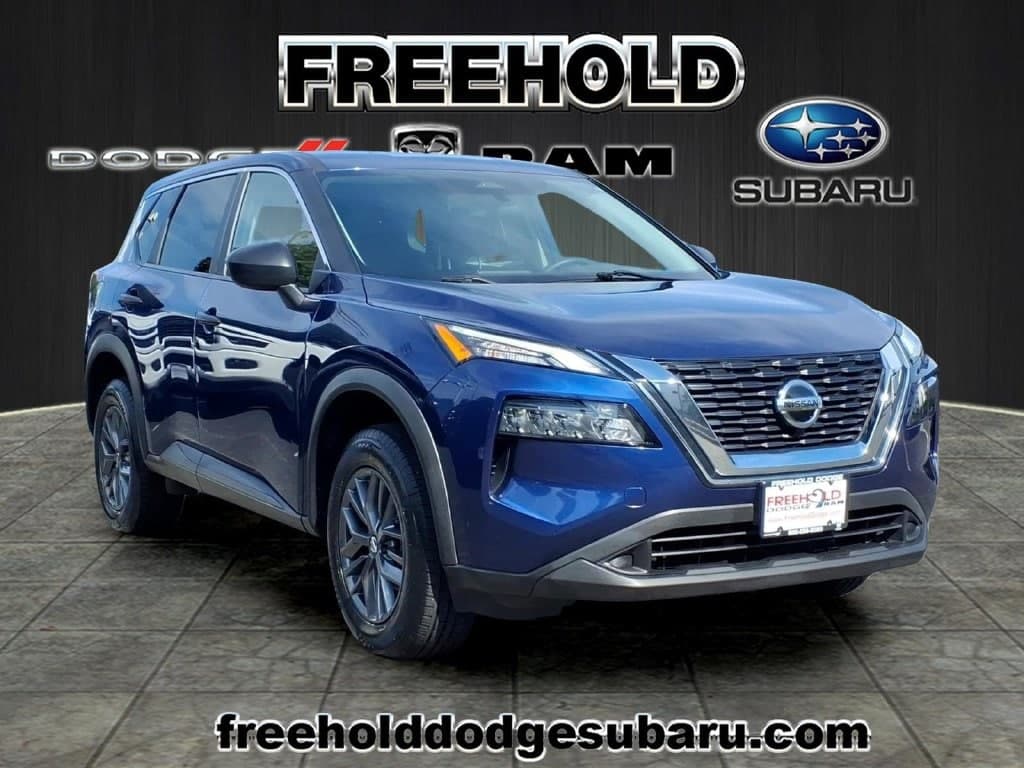 2021 Nissan Rogue S — photo 1 of 21