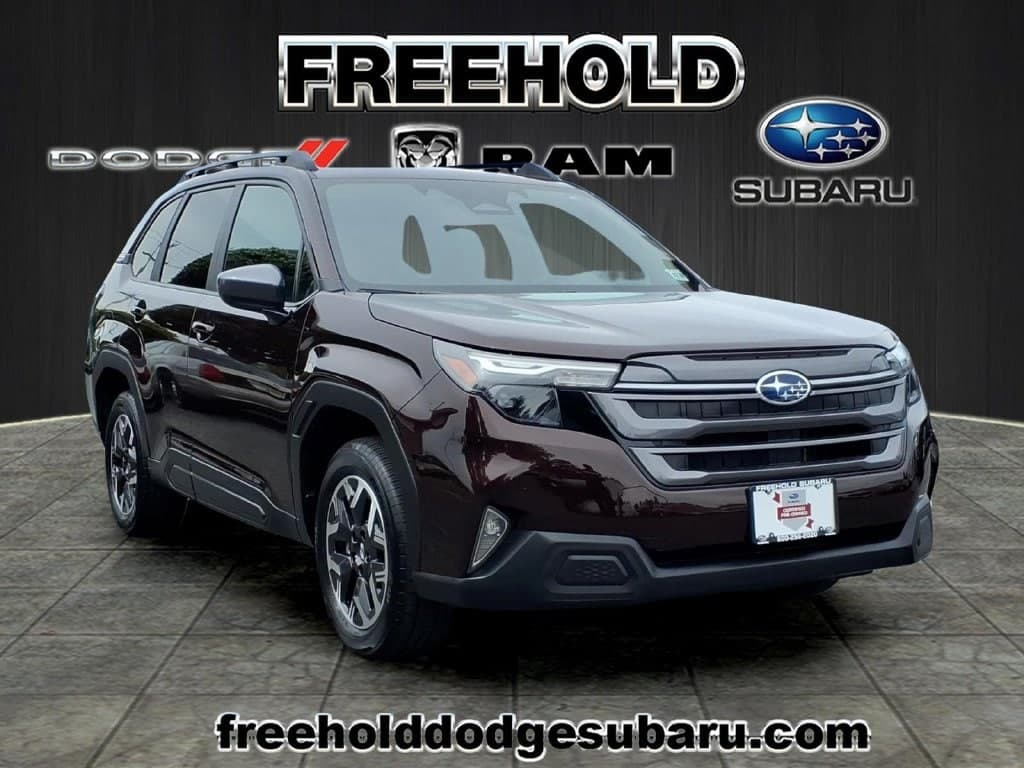 2026 Subaru Forester Premium — photo 1 of 19