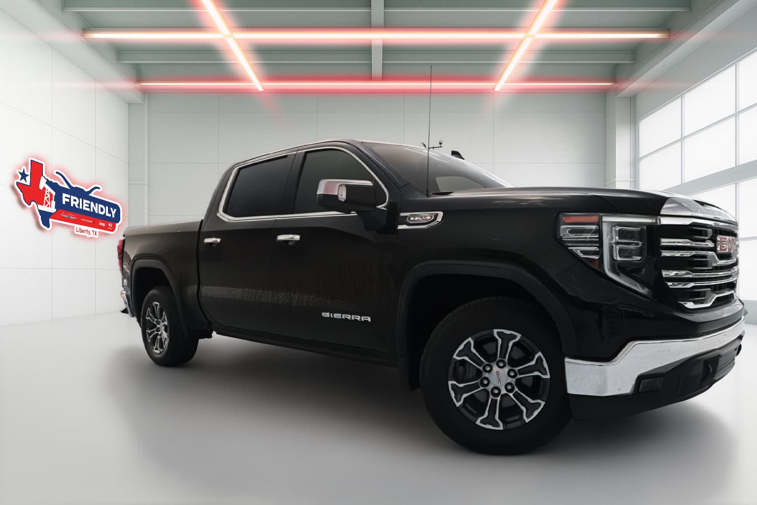 2025 GMC Sierra 1500 SLT — photo 1 of 32