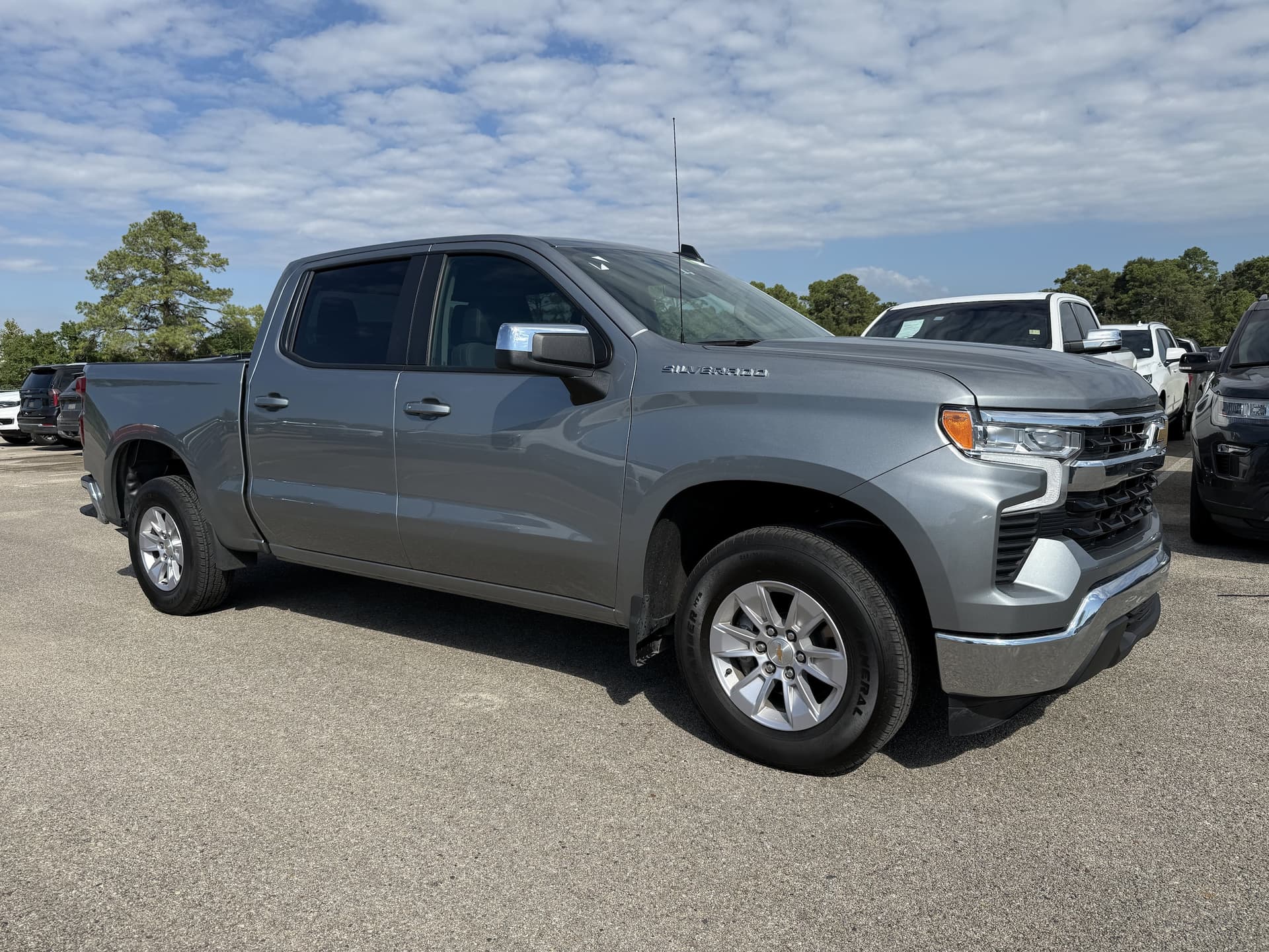 2026 Chevrolet Silverado 1500 LT — photo 1 of 5