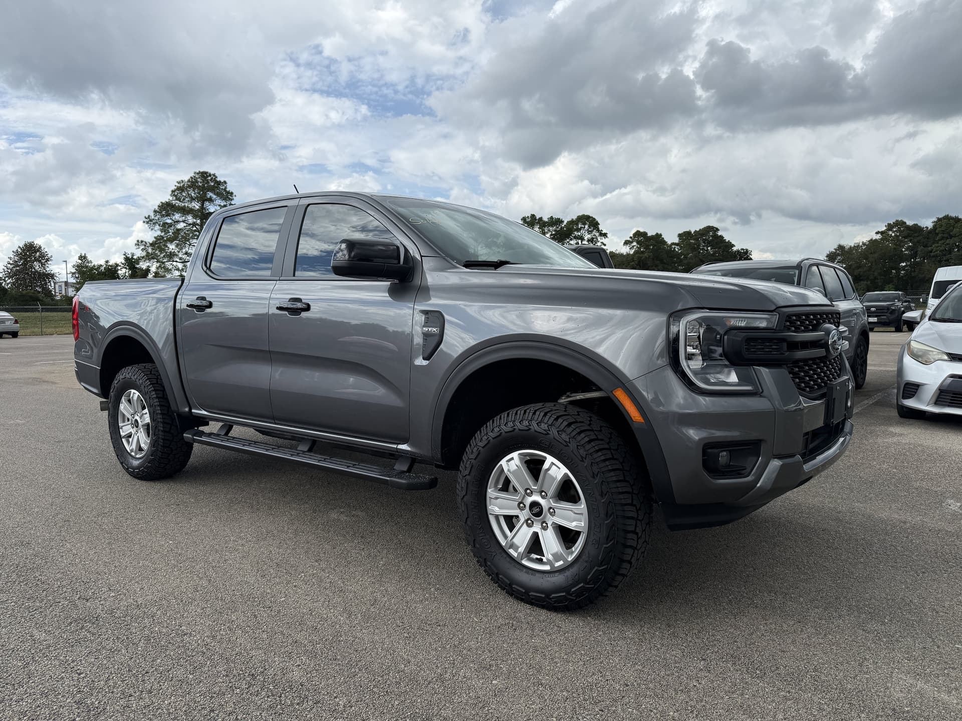 2025 Ford Ranger XL — photo 1 of 5