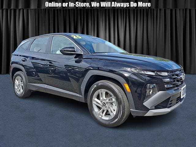 2025 Hyundai Tucson Base — photo 1 of 28