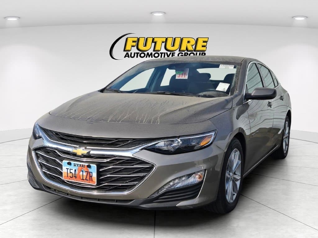 2025 Chevrolet Malibu 1LT — photo 1 of 3