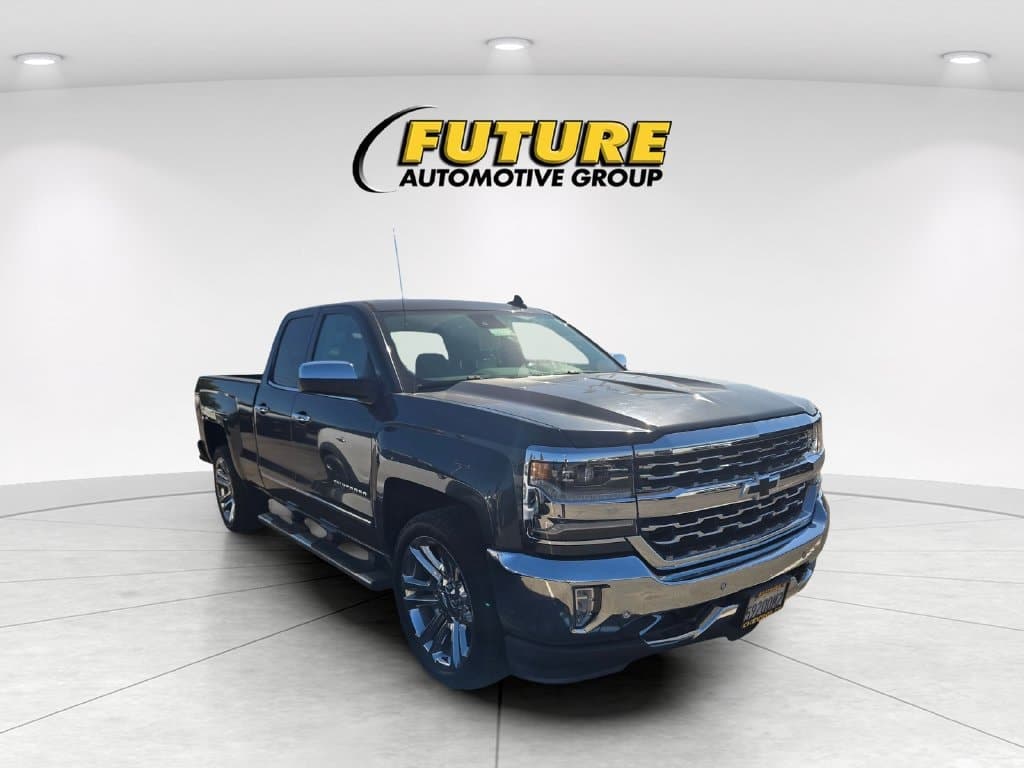 2018 Chevrolet Silverado 1500 LTZ — photo 1 of 3