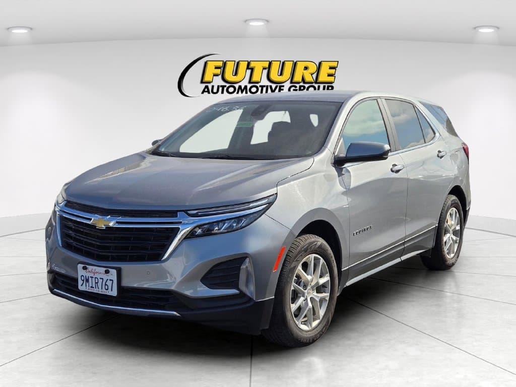 2024 Chevrolet Equinox LT — photo 1 of 3