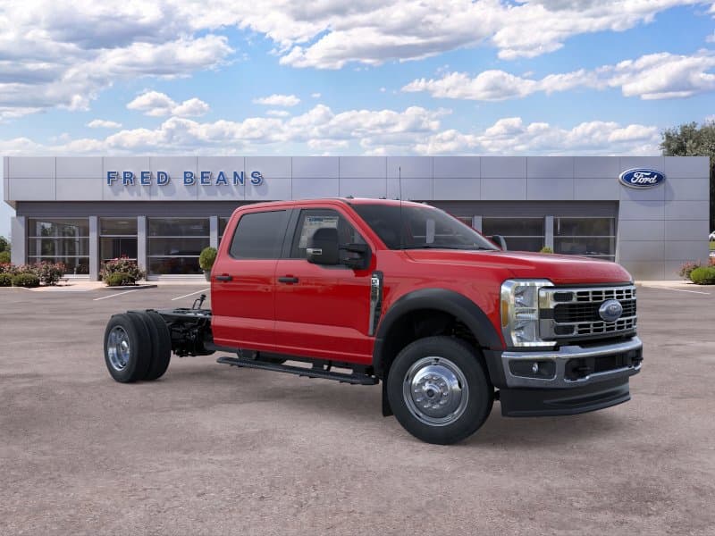 2025 Ford Super Duty F-550 DRW XL — photo 1 of 29