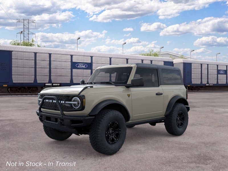 2026 Ford Bronco Badlands — photo 1 of 32
