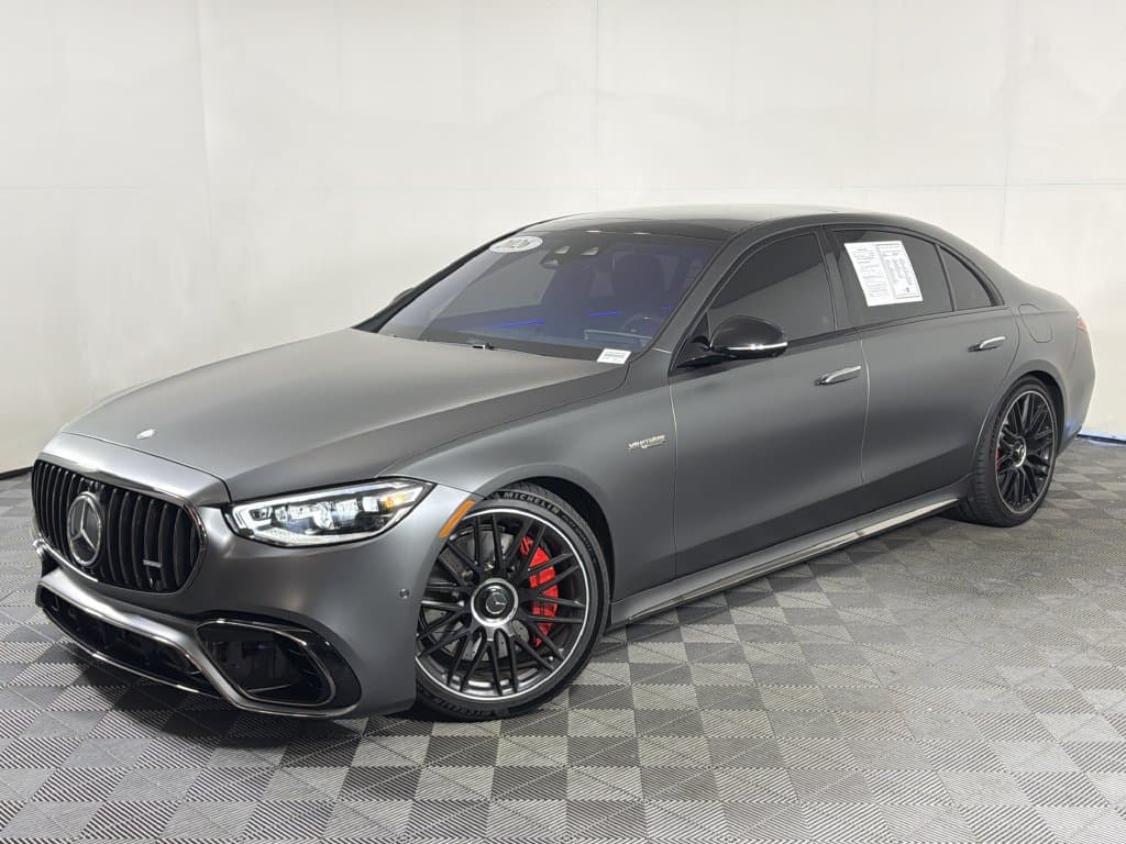 2026 Mercedes-Benz S-Class AMG S 63 E — photo 1 of 36