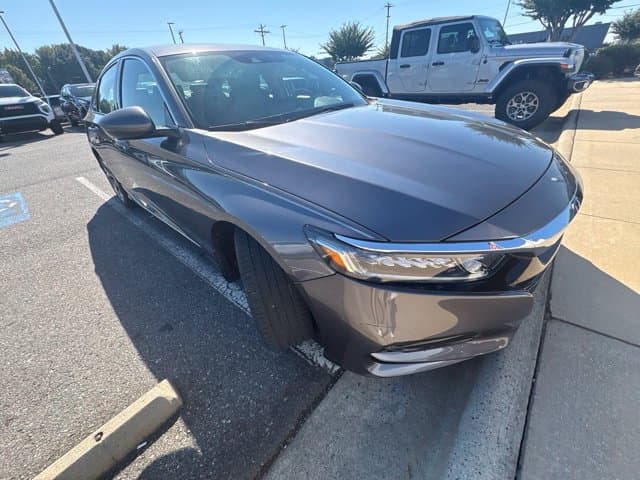 2018 Honda Accord Sedan EX-L 1.5T — photo 1 of 7