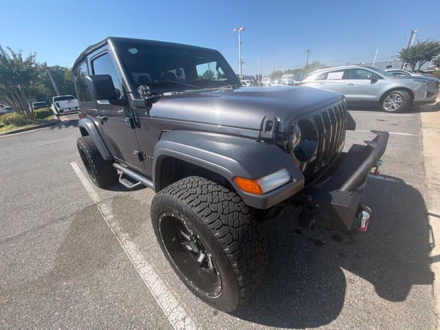 2021 Jeep Wrangler Willys — photo 1 of 6