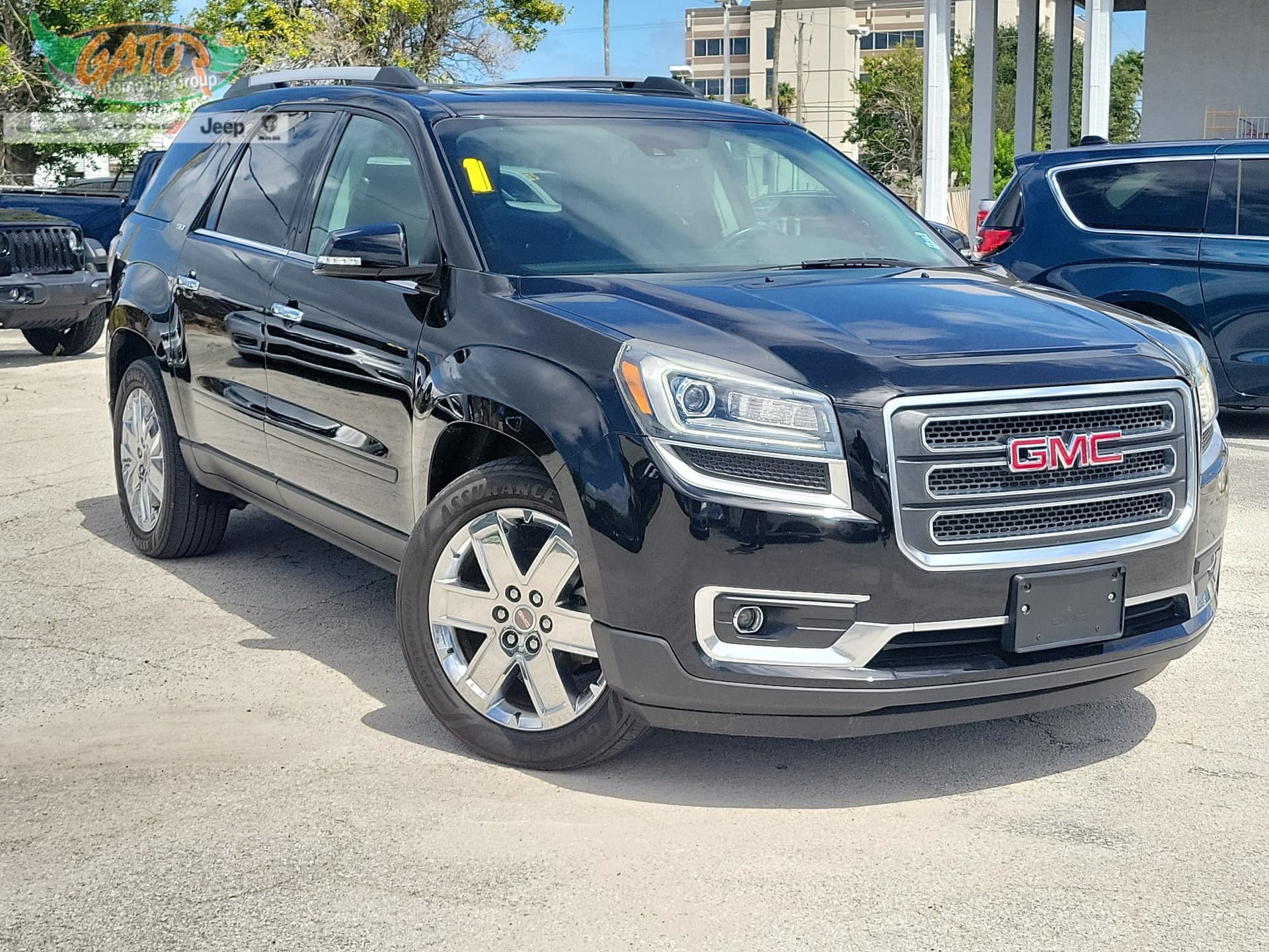 2017 GMC Acadia Limited Limited — photo 1 of 33