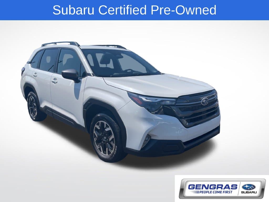 2025 Subaru Forester Premium — photo 1 of 70