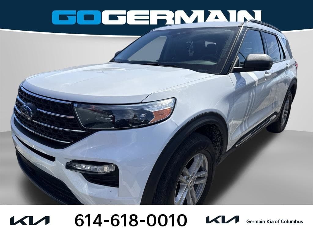 2022 Ford Explorer XLT — photo 1 of 10
