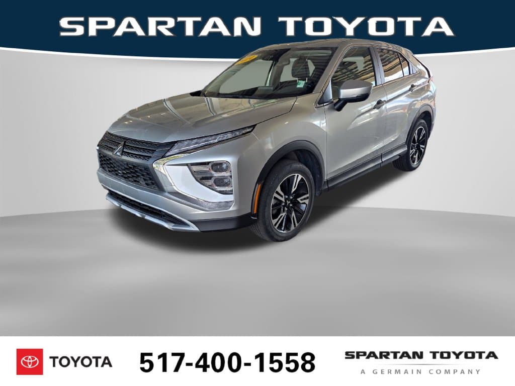 2024 Mitsubishi Eclipse Cross Base — photo 1 of 10