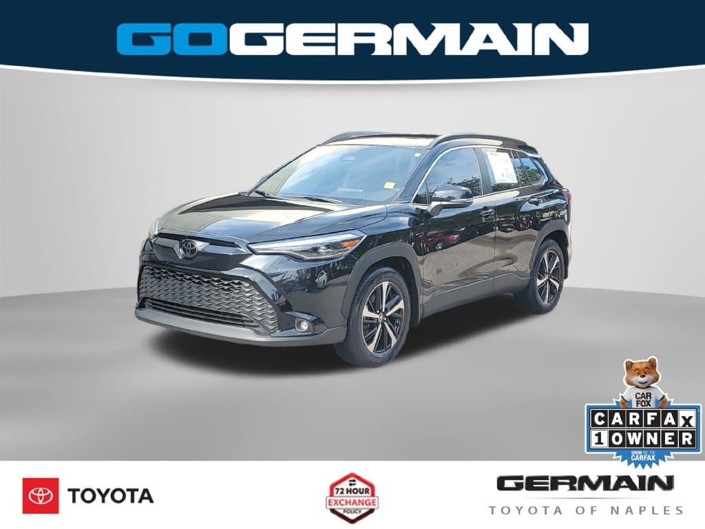 2025 Toyota Corolla Cross Hybrid XSE — photo 1 of 35