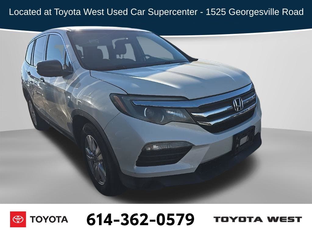 2016 Honda Pilot LX — photo 1 of 17