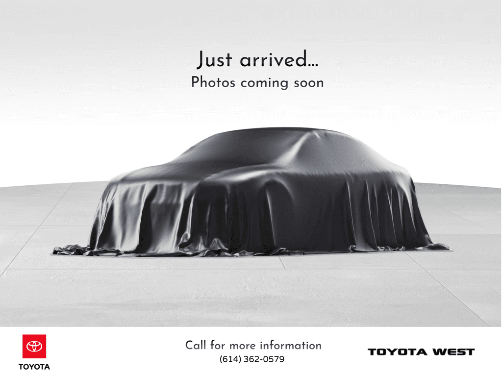 2026 Toyota Sienna XLE — photo 1 of 8