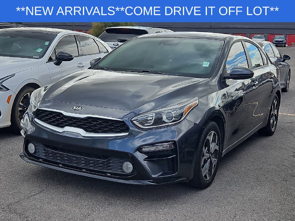 2021 Kia Forte LXS — photo 1 of 5