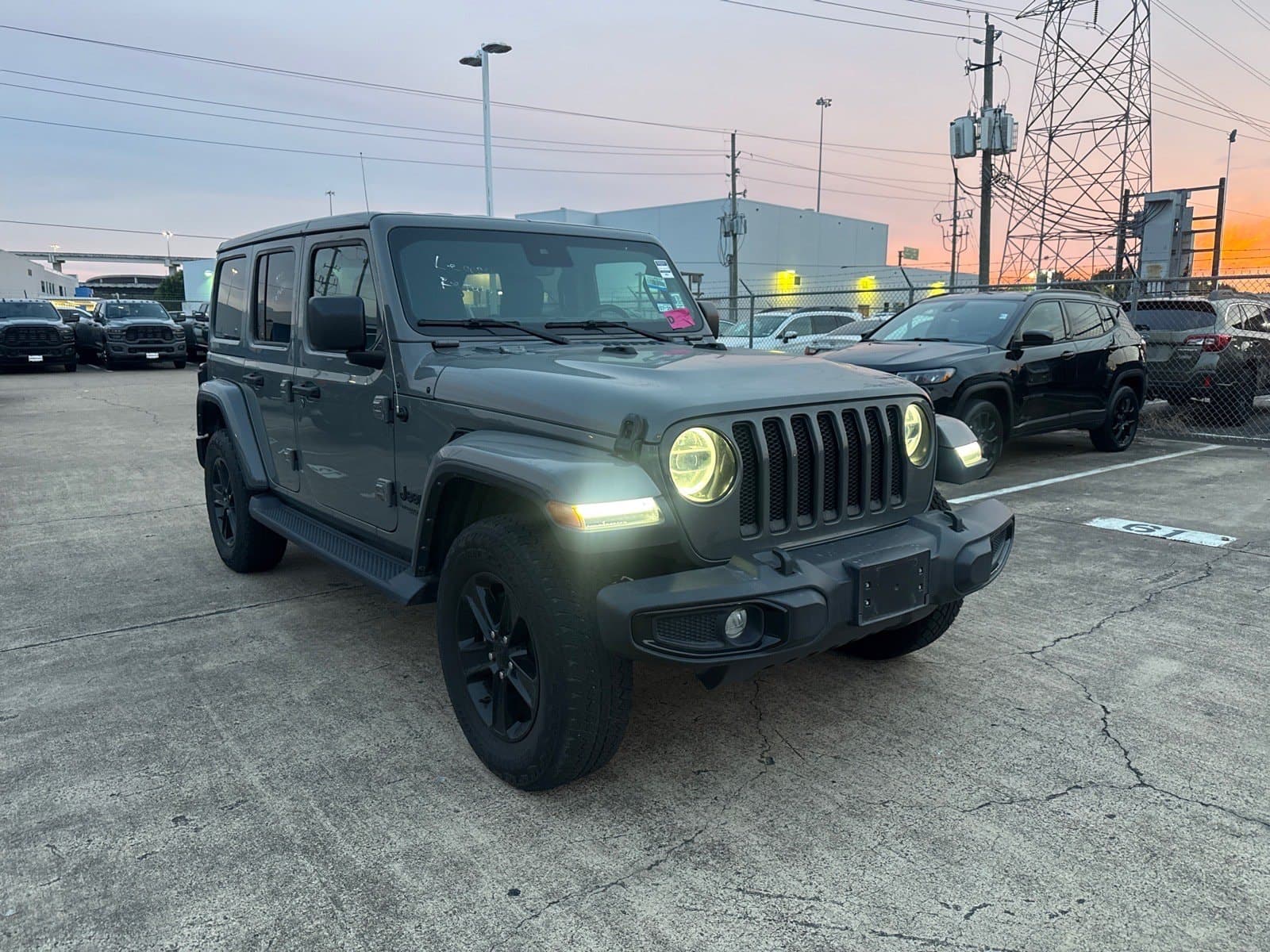 2022 Jeep Wrangler Unlimited Sahara Altitude — photo 1 of 11