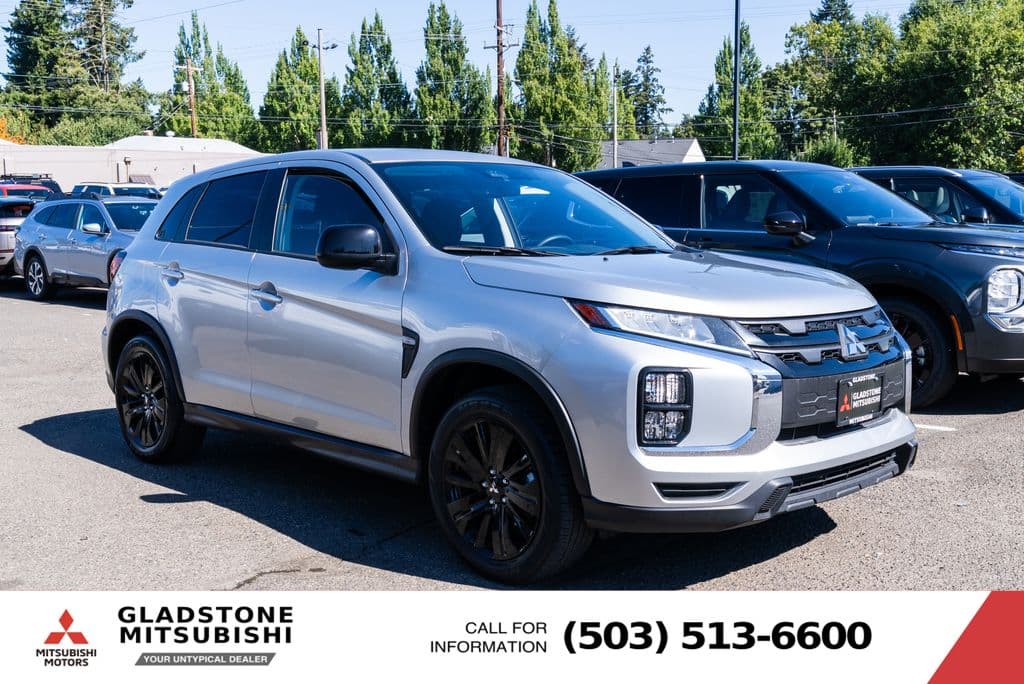 2025 Mitsubishi Outlander Sport Base — photo 1 of 28