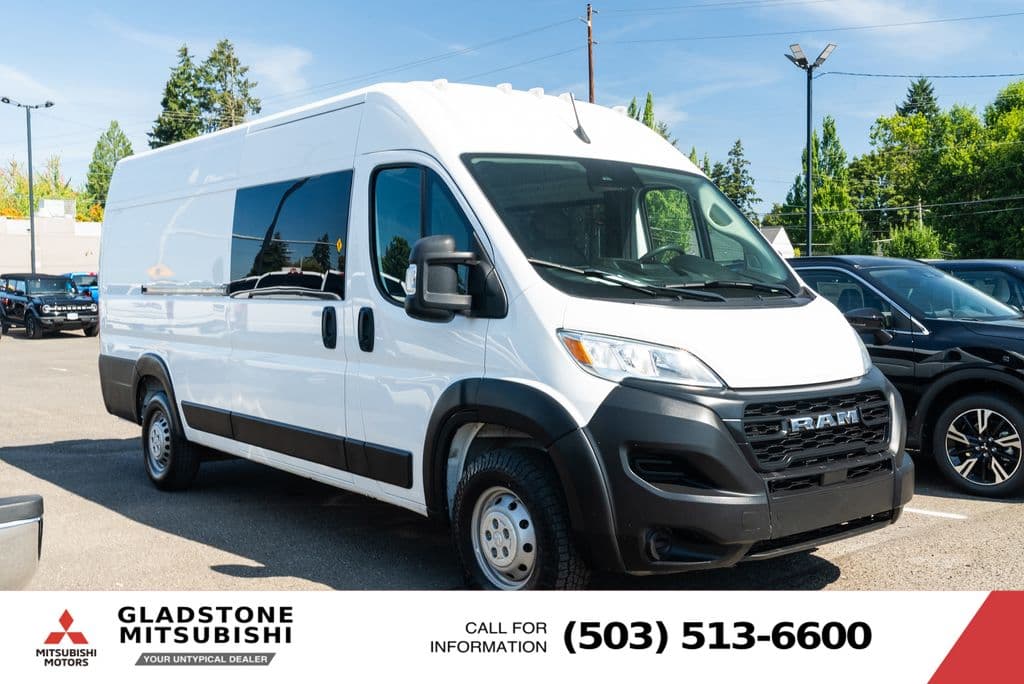 2023 RAM ProMaster Cargo Van Base — photo 1 of 17