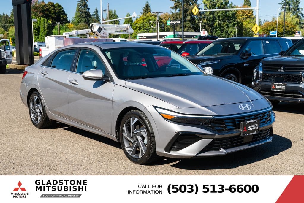 2025 Hyundai Elantra Limited — photo 1 of 24