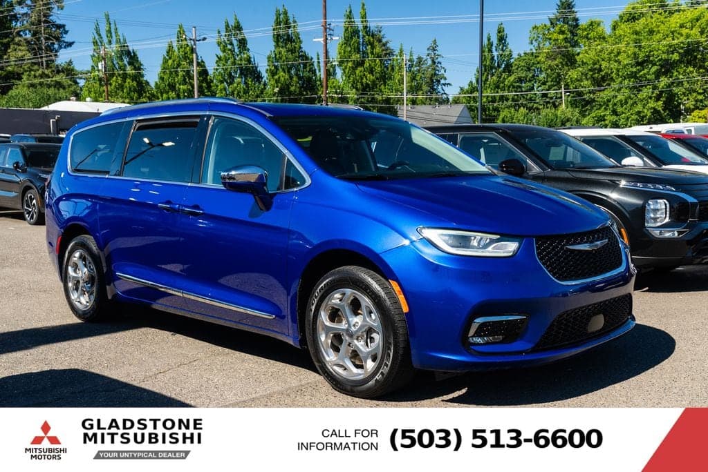 2021 Chrysler Pacifica Limited — photo 1 of 26