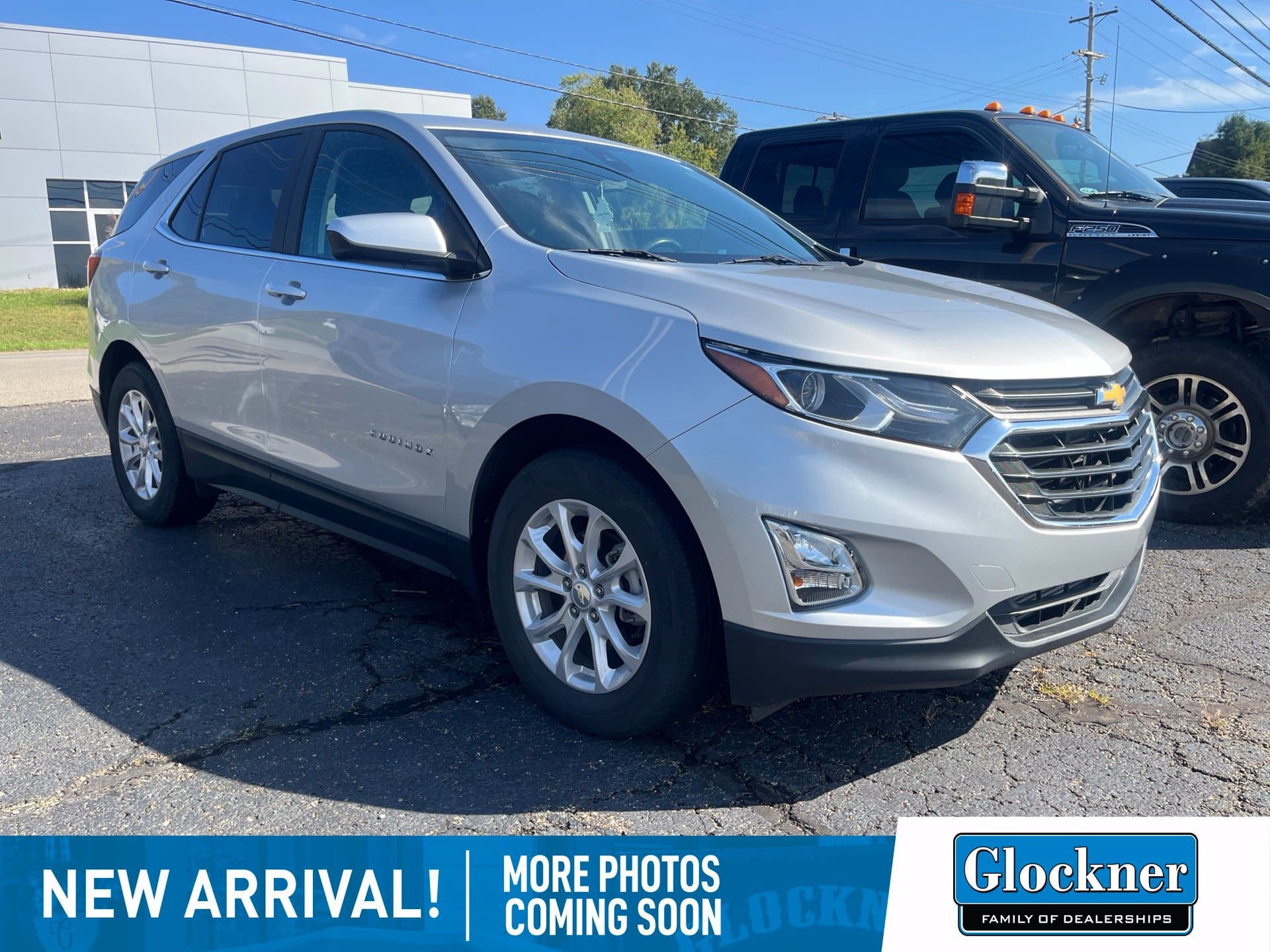 2021 Chevrolet Equinox LT — photo 1 of 5