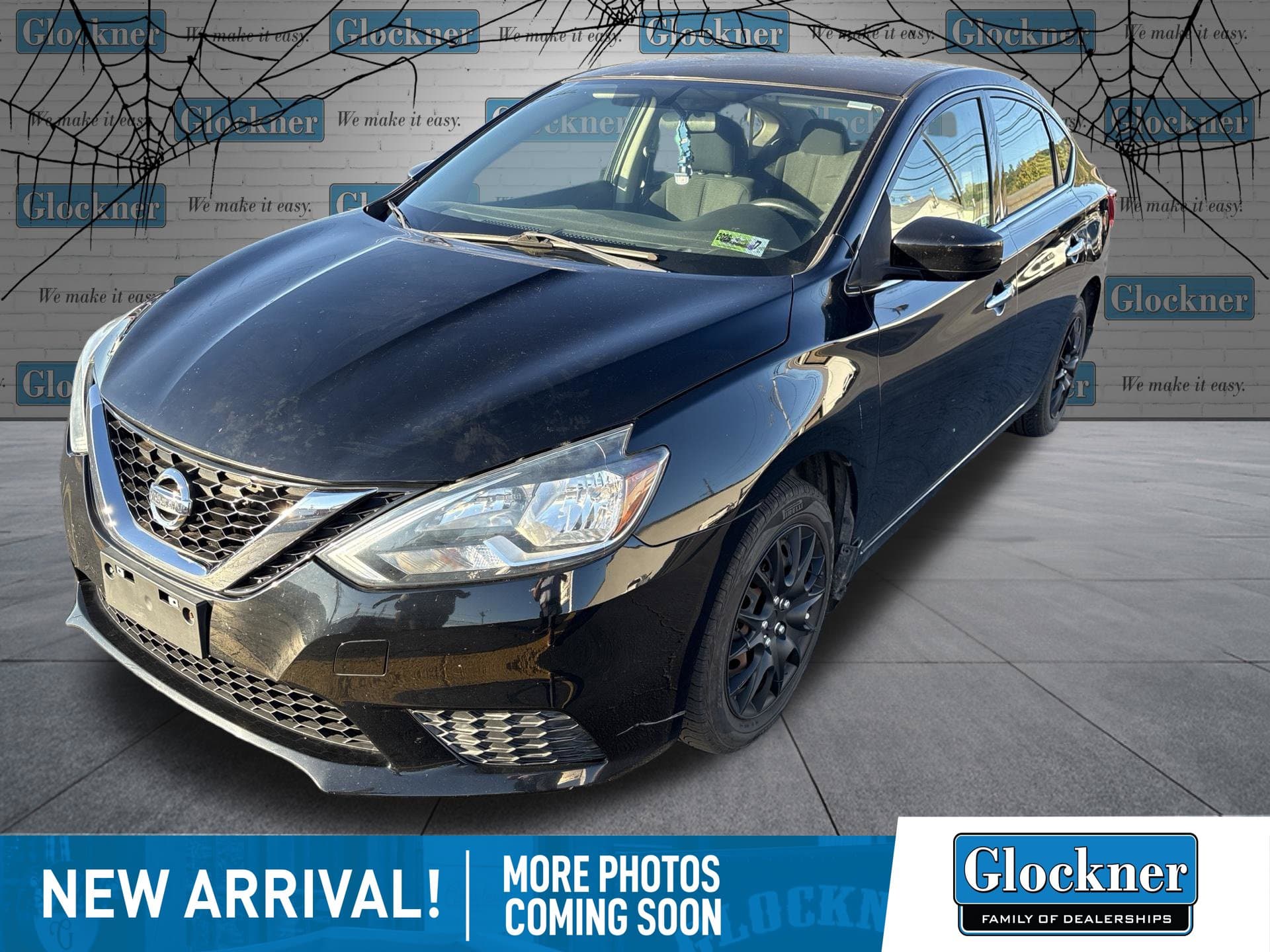 2017 Nissan Sentra S — photo 1 of 9