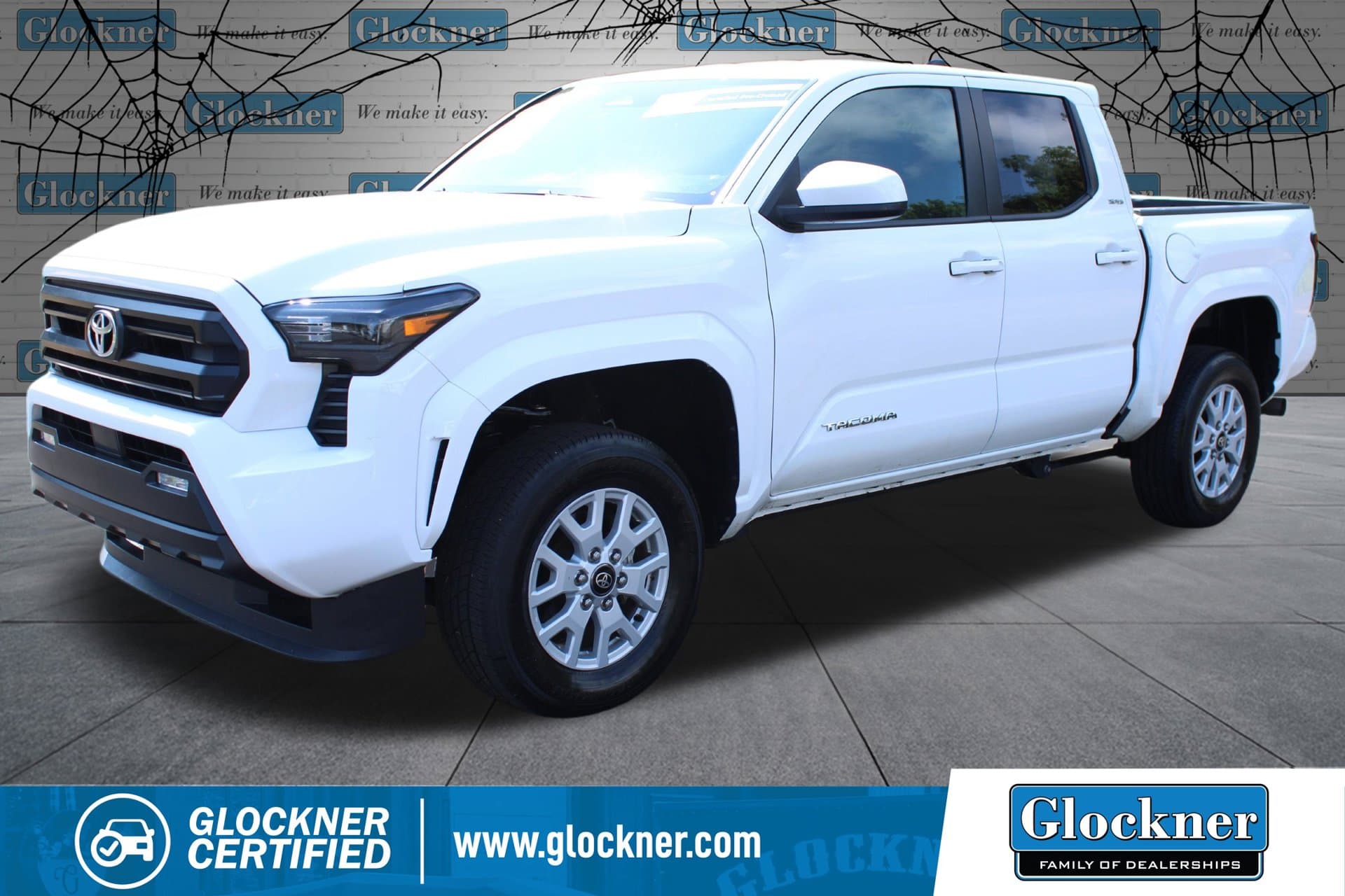 2025 Toyota Tacoma 4WD SR5 — photo 1 of 45