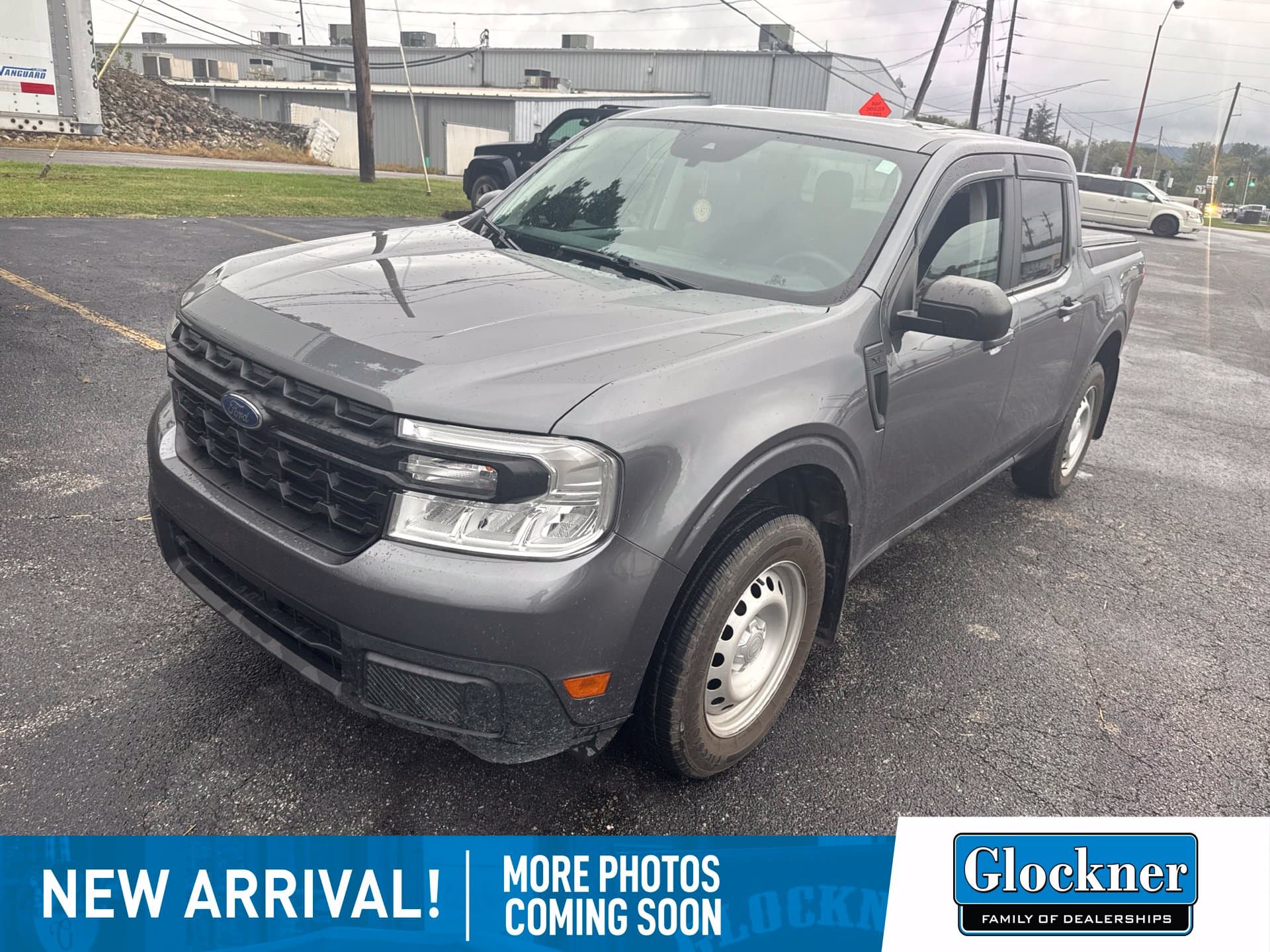 2022 Ford Maverick XL — photo 1 of 11