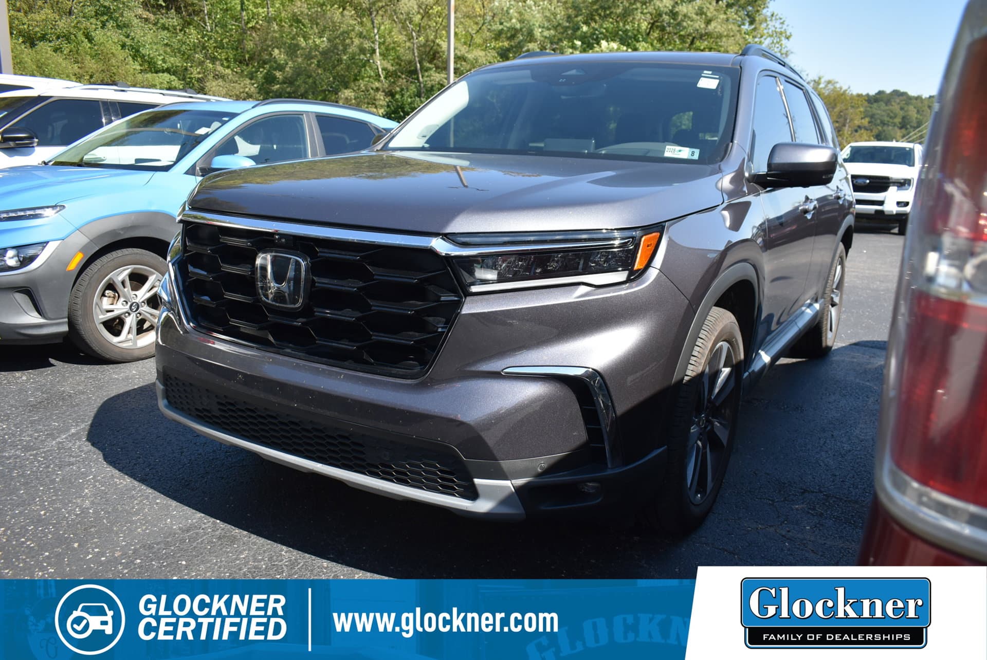 2023 Honda Pilot Elite — photo 1 of 18