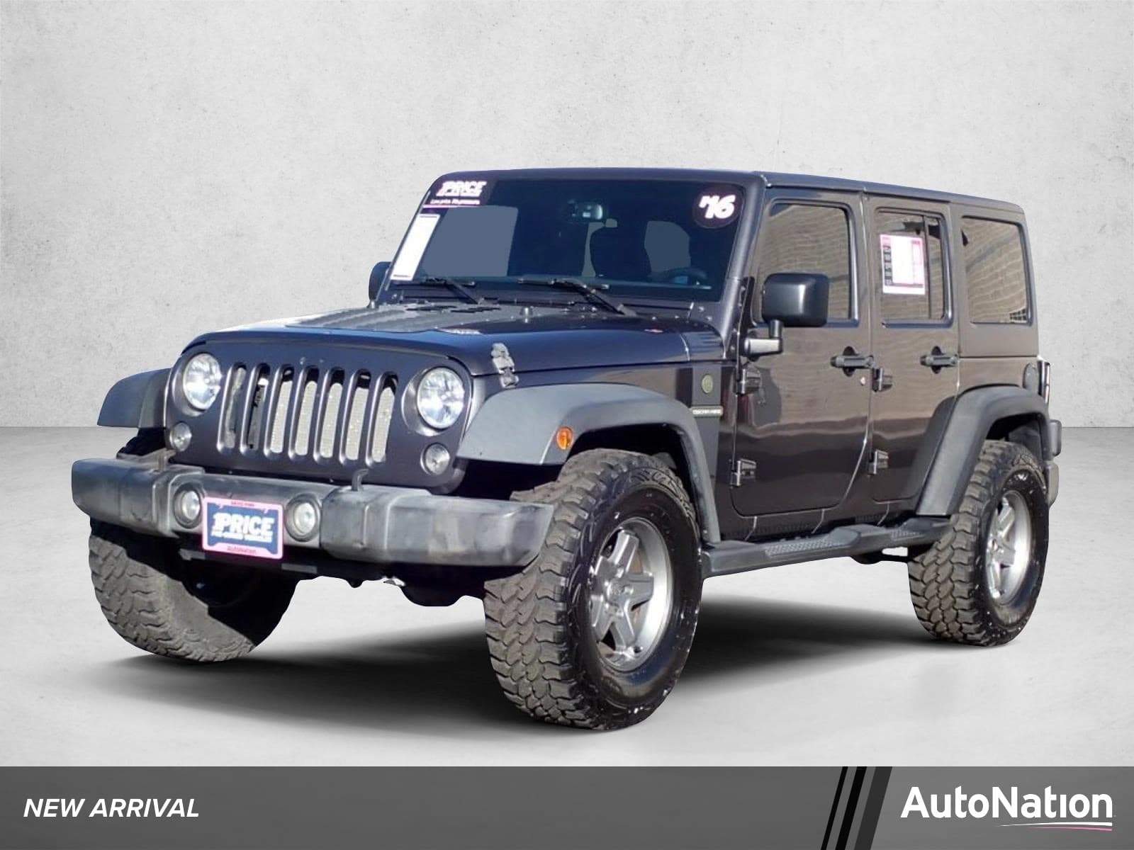 2016 Jeep Wrangler Freedom — photo 1 of 21
