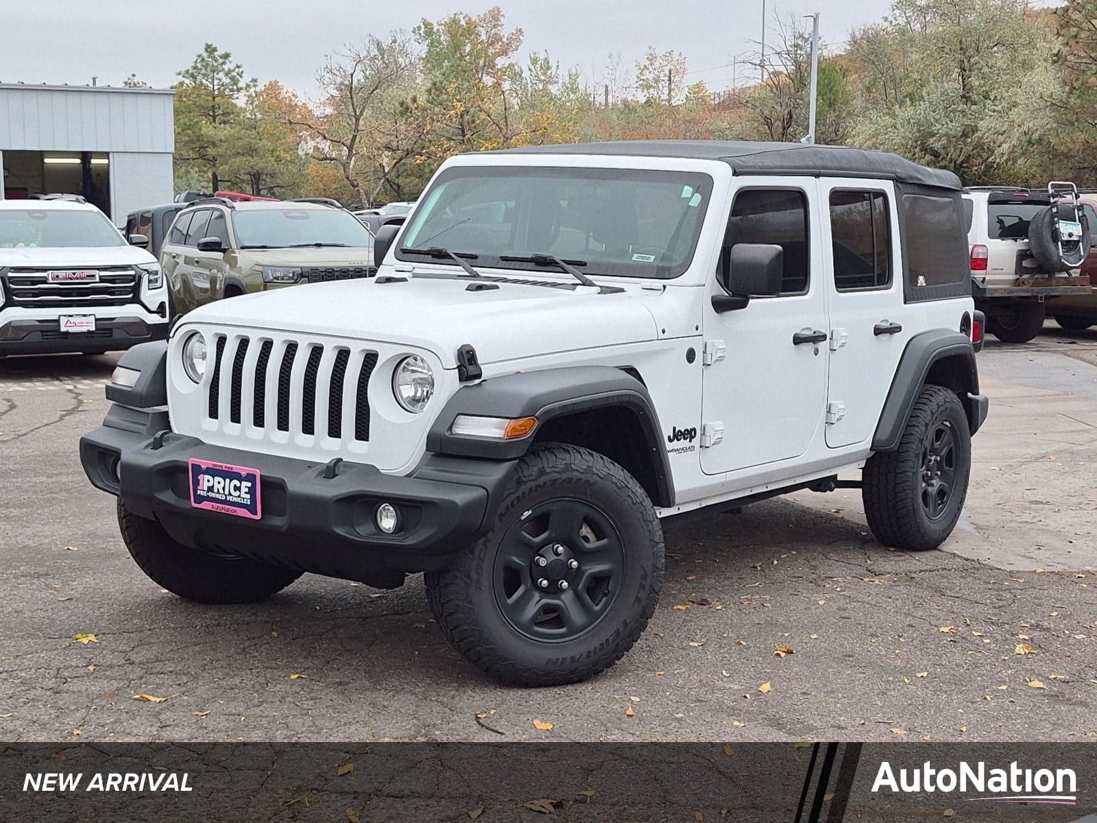 2022 Jeep Wrangler Unlimited Sport — photo 1 of 16