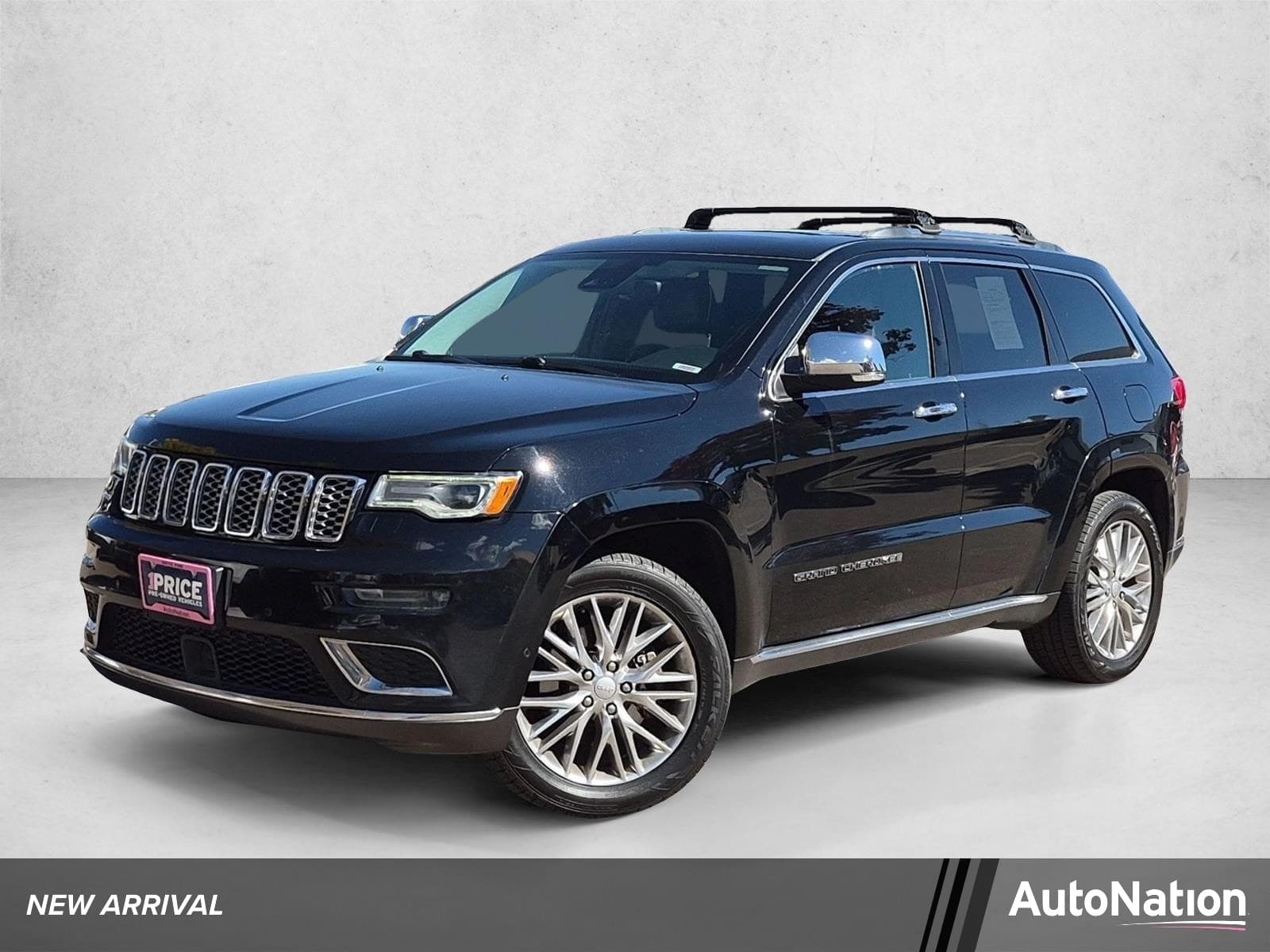 2018 Jeep Grand Cherokee Summit — photo 1 of 21