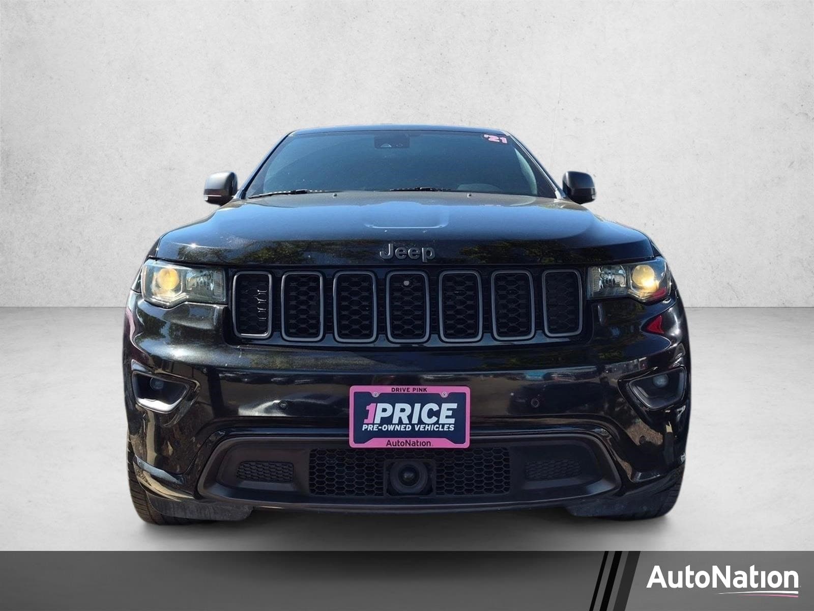 2021 Jeep Grand Cherokee 80th Anniversary — photo 1 of 16