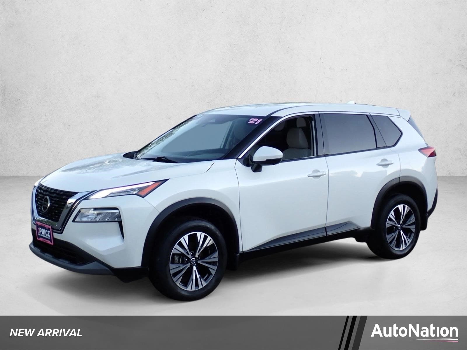 2021 Nissan Rogue SV — photo 1 of 22