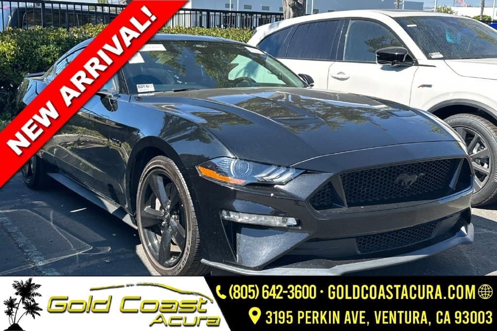 2022 Ford Mustang Base — photo 1 of 7