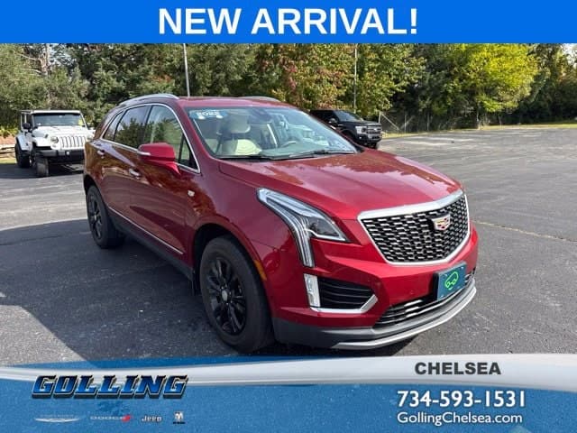 2022 Cadillac XT5 Base — photo 1 of 19