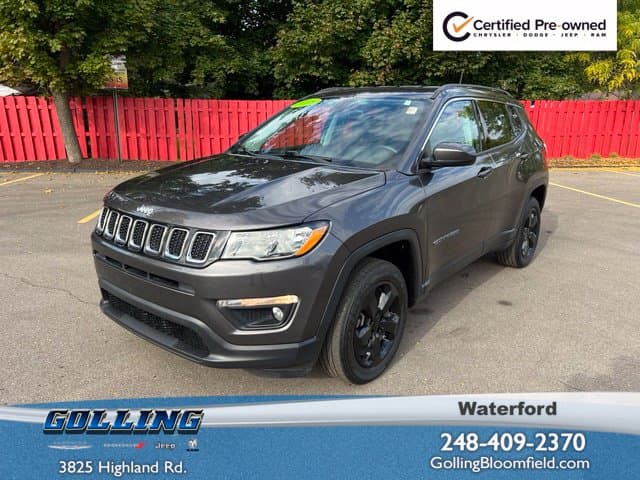 2018 Jeep Compass Latitude — photo 1 of 30