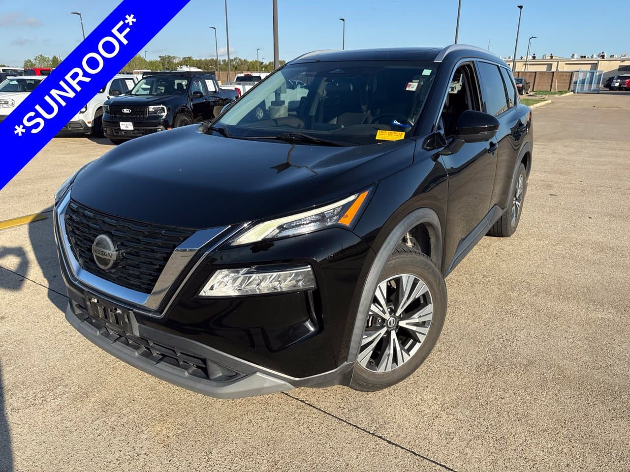 2021 Nissan Rogue SV — photo 1 of 27