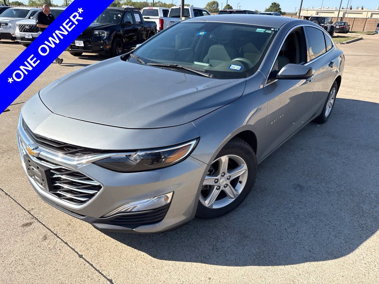2024 Chevrolet Malibu LS — photo 1 of 27
