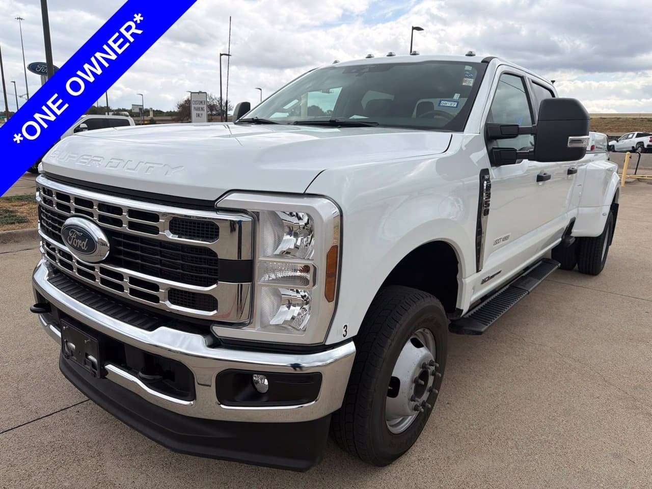 2026 Ford Super Duty F-350 DRW XLT — photo 1 of 28