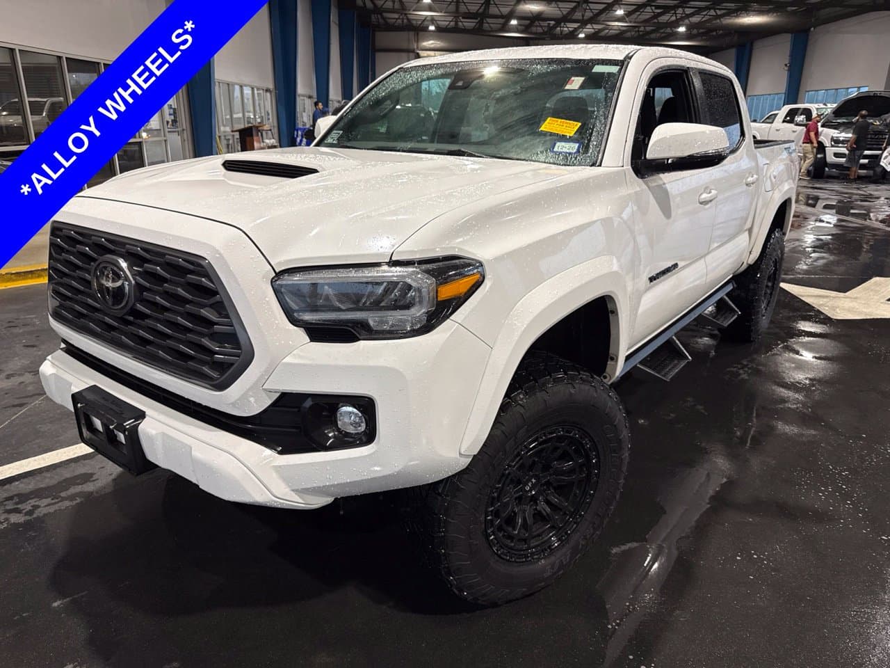 2023 Toyota Tacoma 2WD TRD Sport — photo 1 of 27