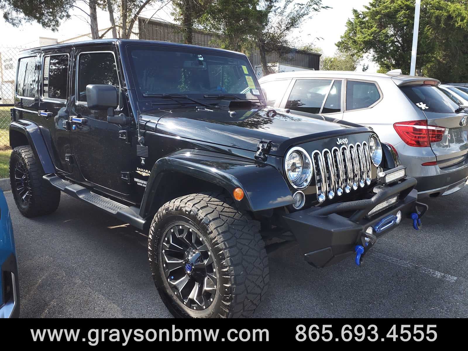 2015 Jeep Wrangler Unlimited Sahara — photo 1 of 11
