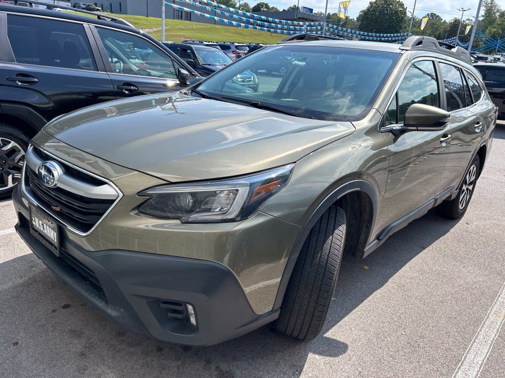 2022 Subaru Outback Premium — photo 1 of 6
