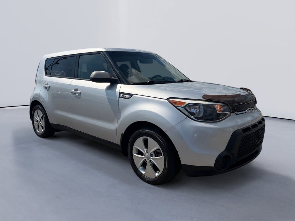 2016 Kia Soul Base — photo 1 of 24