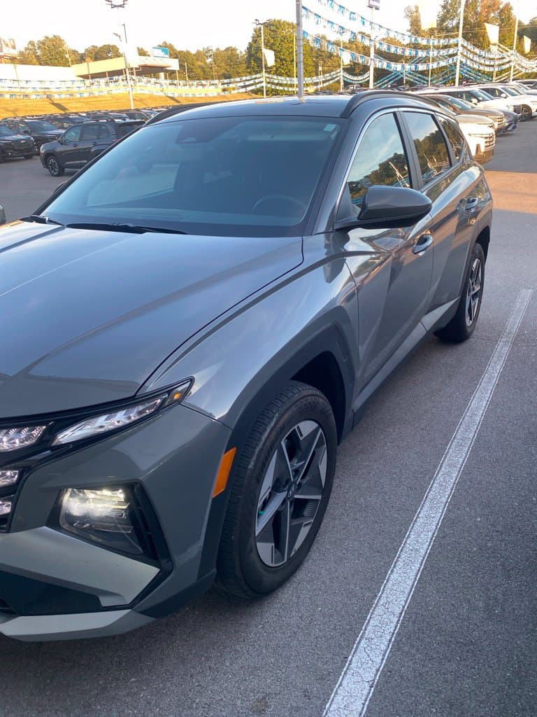 2025 Hyundai Tucson SEL — photo 1 of 5