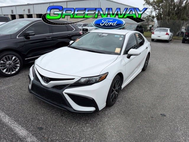 2023 Toyota Camry SE — photo 1 of 26